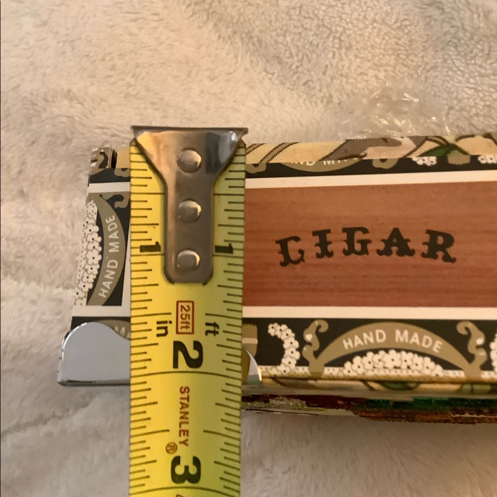 Brand new never used Cigar box made of wood.